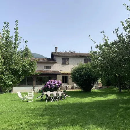 Vallee De La Barousse A Hautes-pyrenees * Esbareich