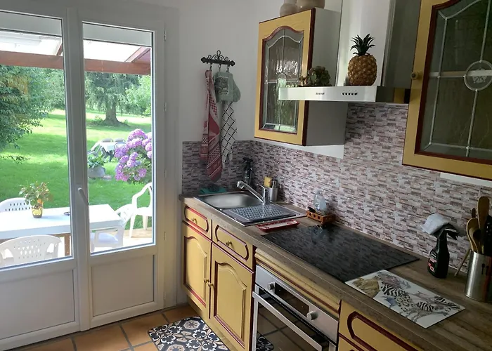 Vallee De La Barousse A Hautes-pyrenees Esbareich