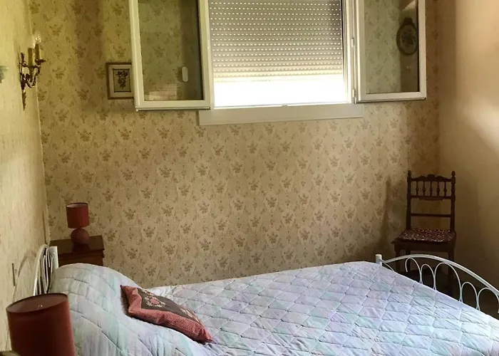 Vallee De La Barousse A Hautes-pyrenees Esbareich