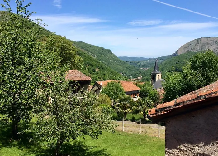 Vallee De La Barousse A Hautes-pyrenees 度假居 *